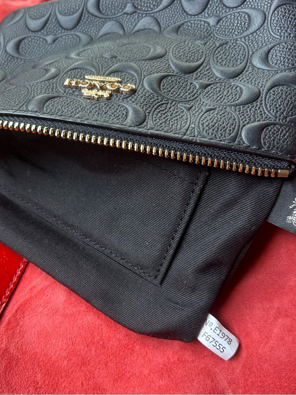 NWOT Coach leather puffy wristlet - Picture 4 of 6